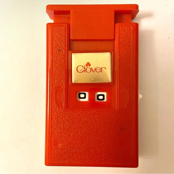 🛍 5 for $15 all listed for $8 & under 🎈Accessory Keychain Scarf Bundle - Picture 12 of 16